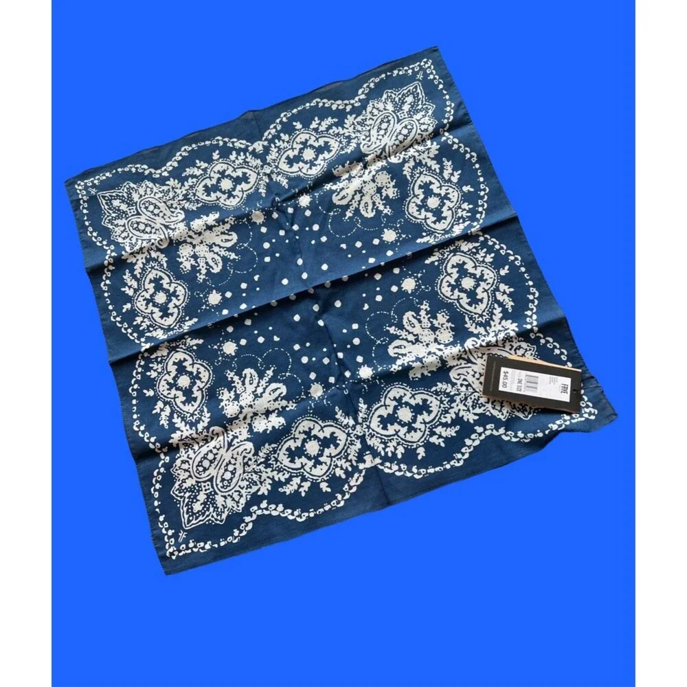 Frye bandana blue